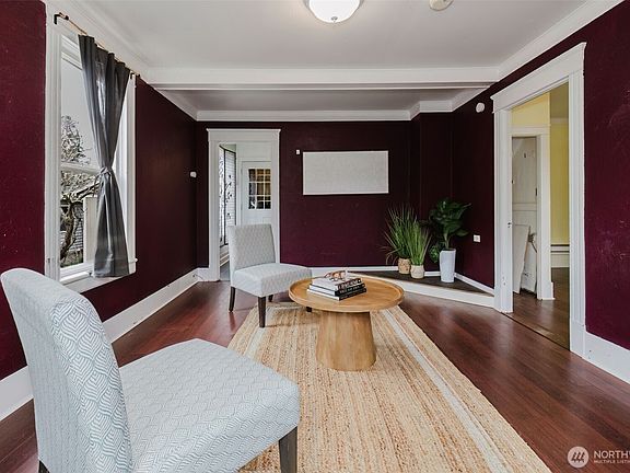 3rd image of 1341 N Montgomery Avenue