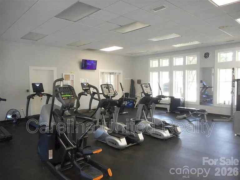 5860 Glassport Ln #504 — Photo 28