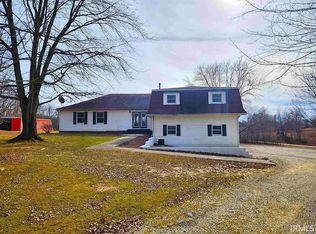 2697 250th Rd S, Washington, IN 47501