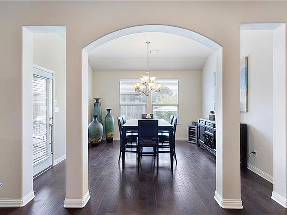 4th image of 2838 Diego Ct