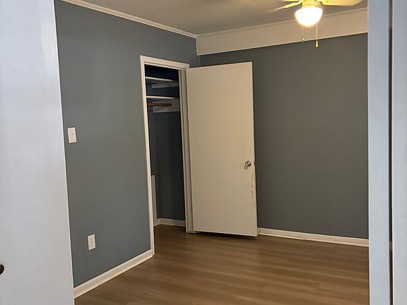 5th image of 611 Liberty St