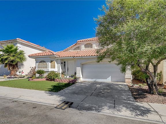 3rd image of 8752 Autumn Wreath Ave