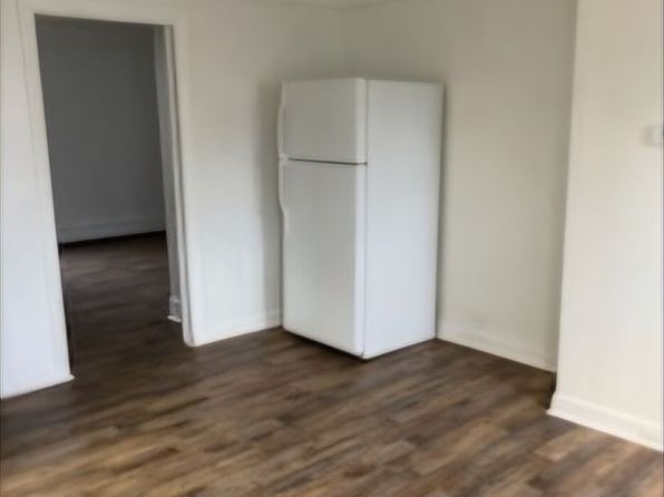 (undisclosed Address)