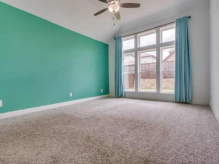 9448 Middle Ground Pl — Photo 16