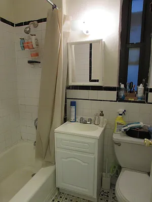 Rented by Majesty Management | media 23