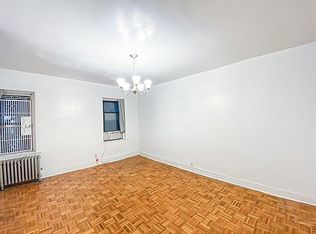 325 W 4th St APT 2F, New York, NY 10014