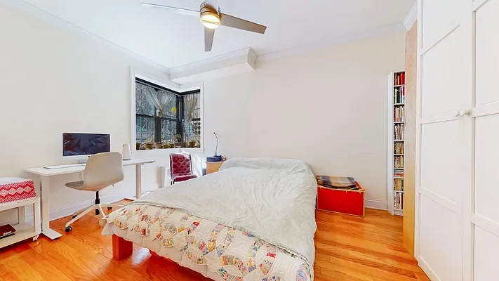 Rented by Bizzarro Agency | media 14