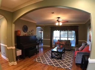 30 Briarfield Cv, Oakland, TN 38060