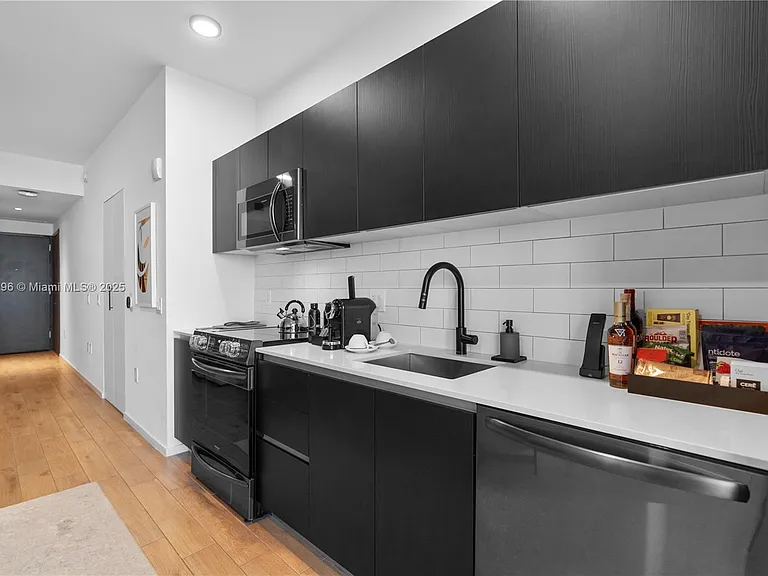 398 NE 5th St #3207 — Photo 6