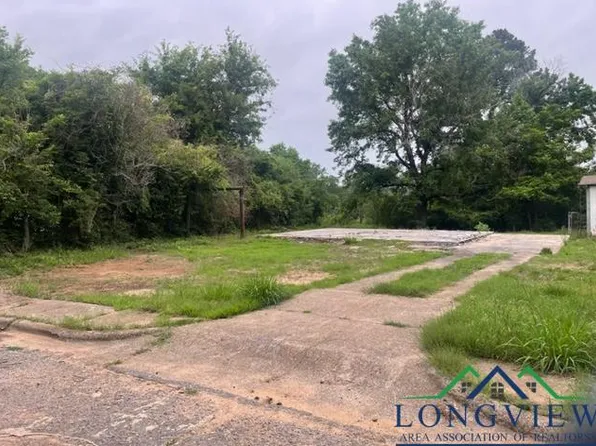 157 Ponder Ave, Lone Star, TX 75668