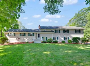 490 Sussex Ave, Morristown, NJ 07960