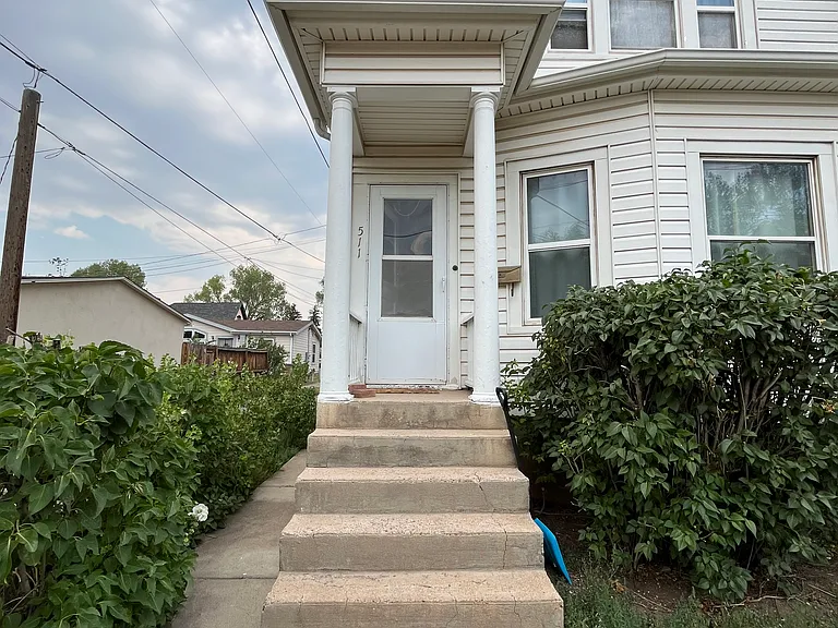 511 E Kearney St — Photo 2
