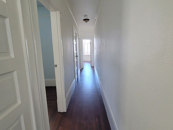 3rd image of 660 6th Ave