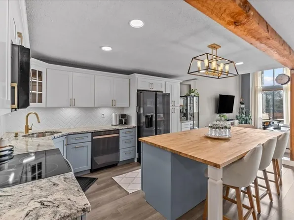 96 Old Colony Ave Unit 341, Taunton, MA 02780