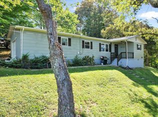 352 Scott St NW, Charleston, TN 37310