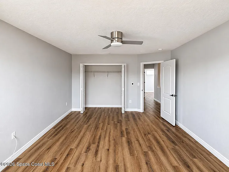 781 Glen Abbey Way — Photo 28