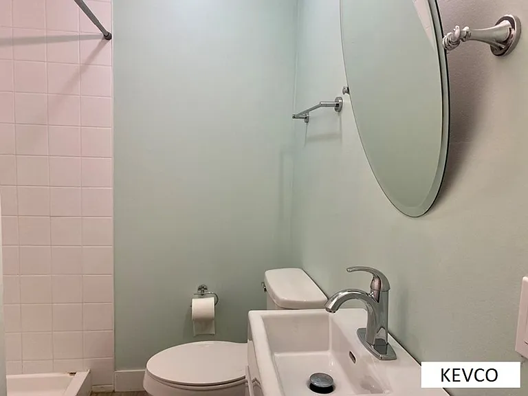 314-320 Alpert Ave — Photo 9