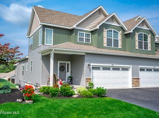 1501 Anthony St, Troy, NY 12180