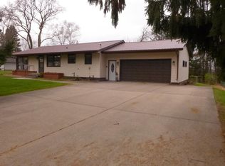 735 S Piety St, Ellsworth, WI 54011