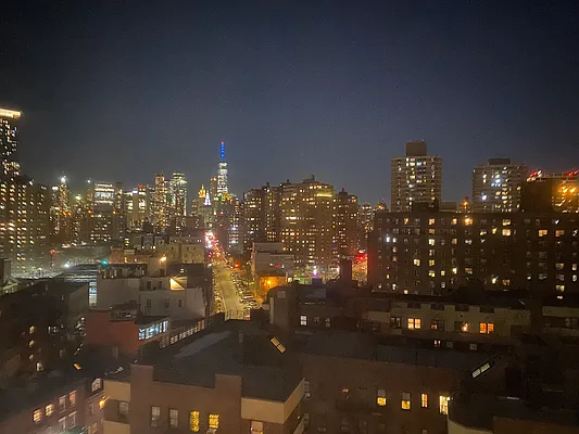 Rented by Level Group | media 1