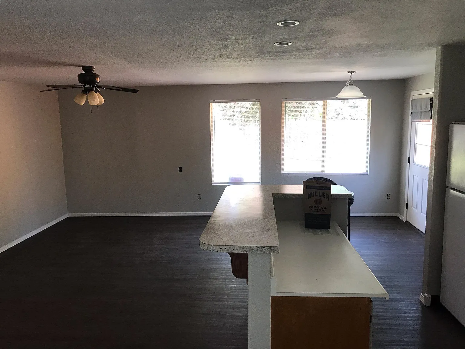 3 bed, 1100 sqft, $2,450 — Photo 2