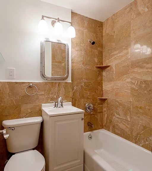 37 W 16th St #3R — Photo 4