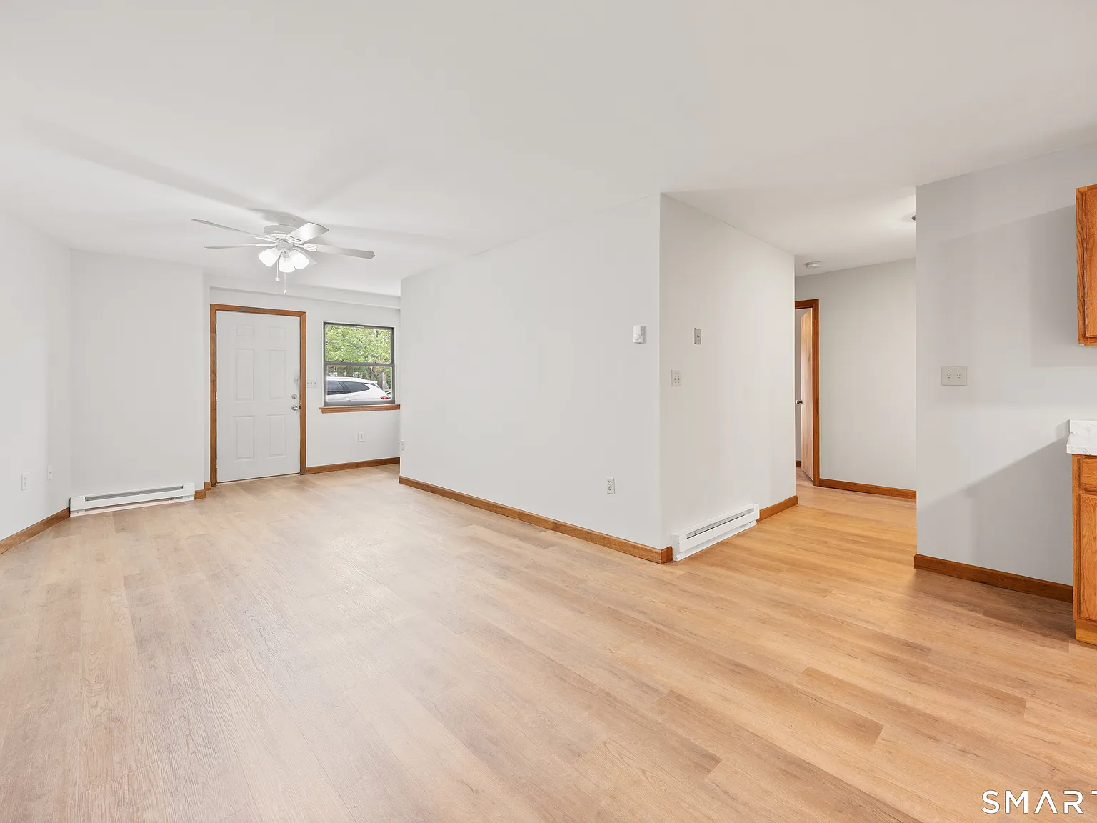 2 bed, 1.0 bath, 950 sqft, $1,750 — Photo 2