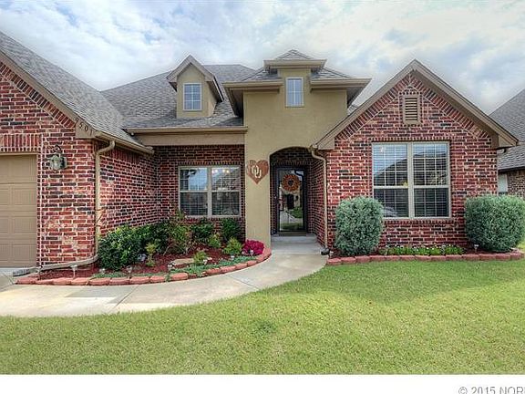 3rd image of 9501 N 96th Pl E