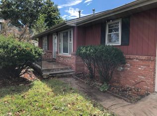 623 N Washington St, Walnut Grove, MO 65770