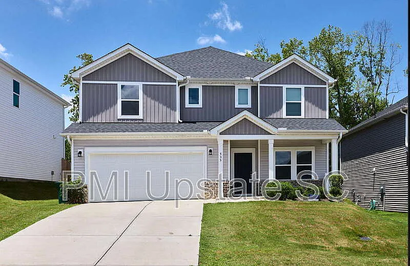 5 bed, 4.0 bath, 2937 sqft, $2,400 — Photo 3