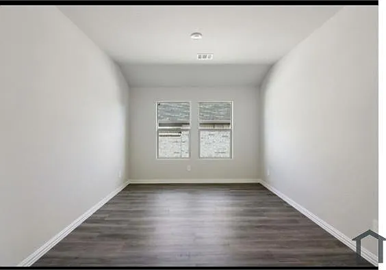 807 Easthill Dr — Photo 24