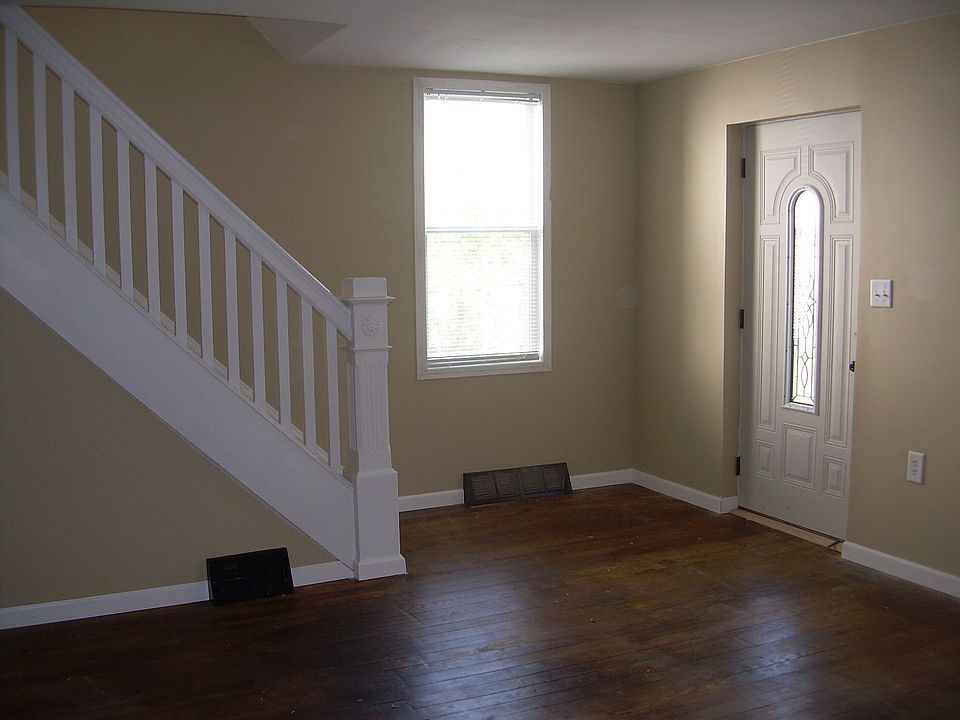 1st image of 417 Argonne Dr