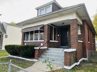 7948 S Colfax Ave, Chicago, IL, 60617