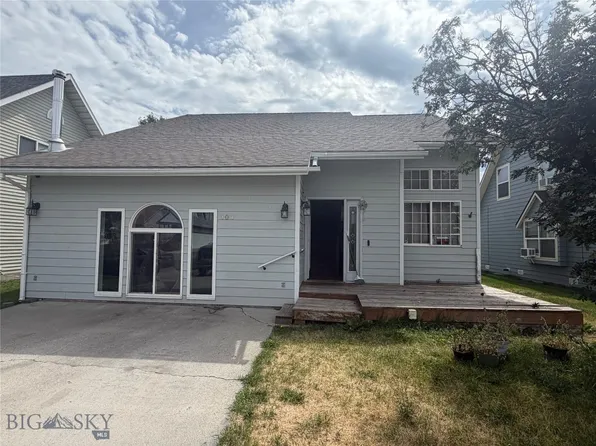 104 10th St, Belgrade, MT 59714