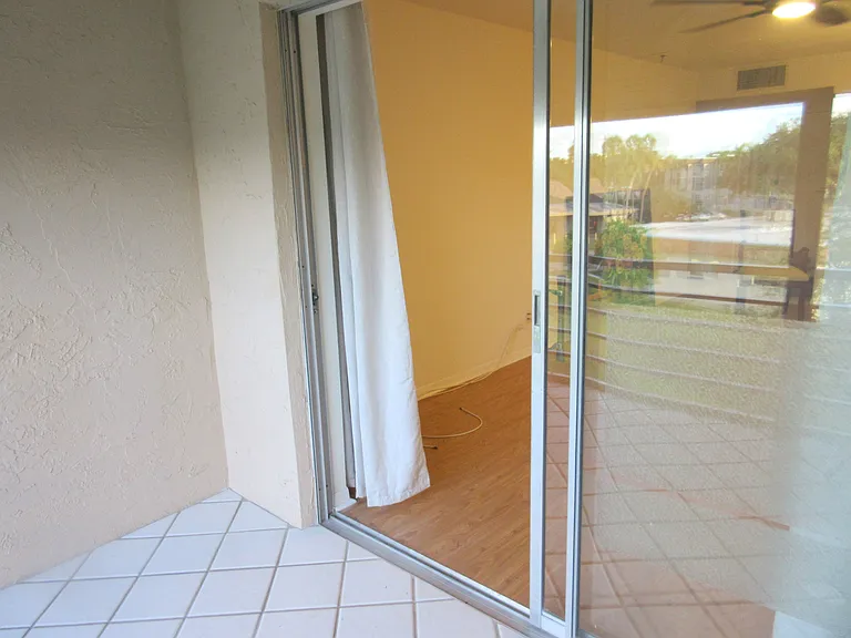 606 SW Natura Blvd #308 — Photo 10