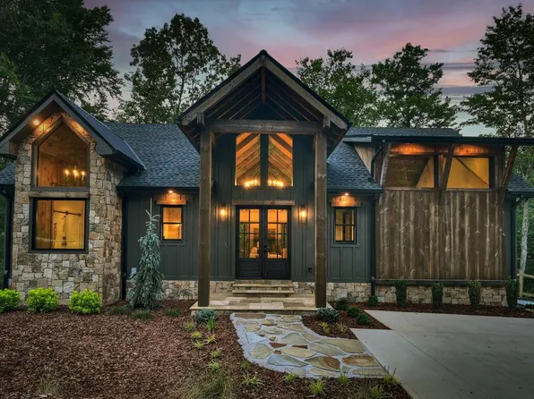 219 Staurolite Mountain Rd, Blue Ridge, GA 30513