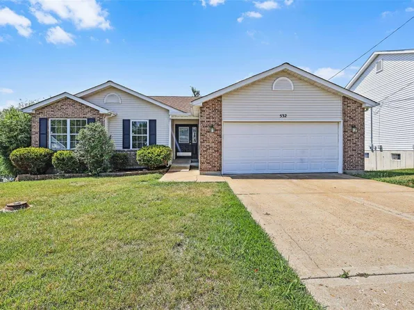 532 Great Plains Dr, House Springs, MO 63051