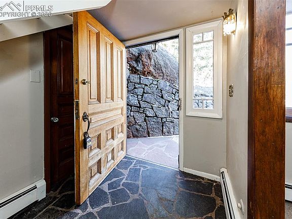 4th image of 4825 Limestone Rd