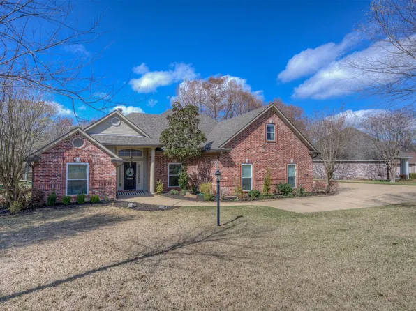 301 Jacobs Point, Benton, LA 71006