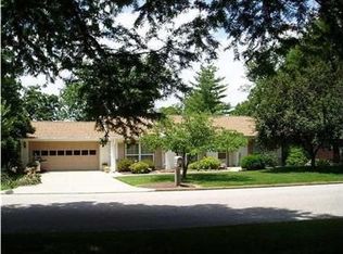 5700 Spring Lake Dr, Evansville, IN