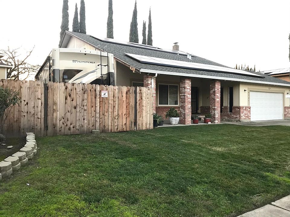 1st image of 4327 Estate Dr