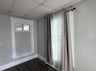 46 Waverly Pl APT 1, Melrose, MA 02176