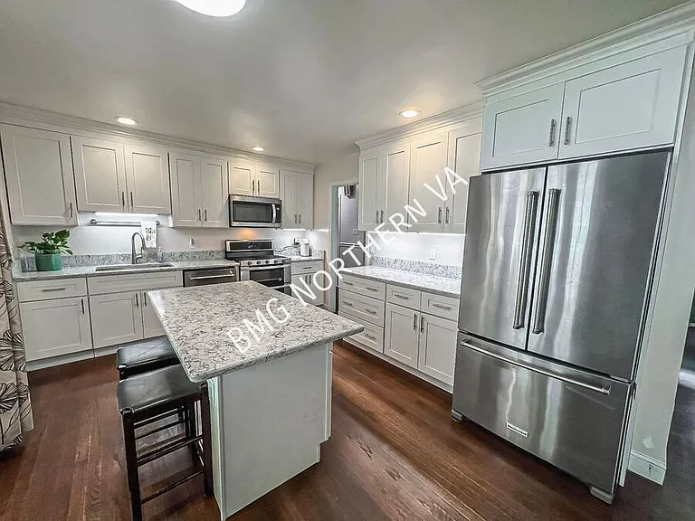8237 Smithfield Ave — Photo 12
