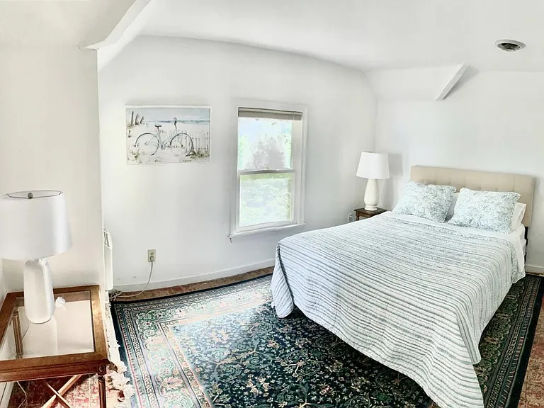 4674 Lake Dr — Photo 14