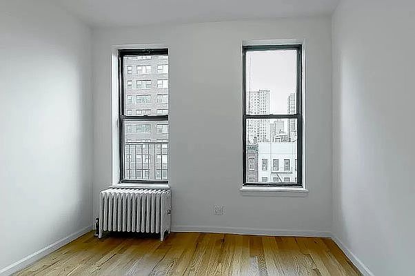 1st image of 364 3rd Ave APT 17
