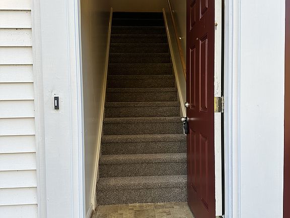 4th image of 2022 E Pembroke Ave