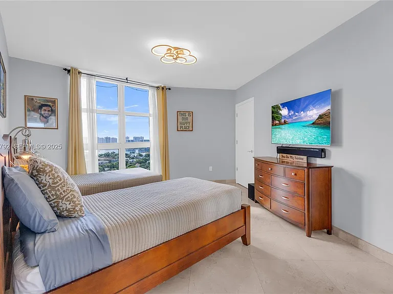 19111 Collins Ave #1607 — Photo 18