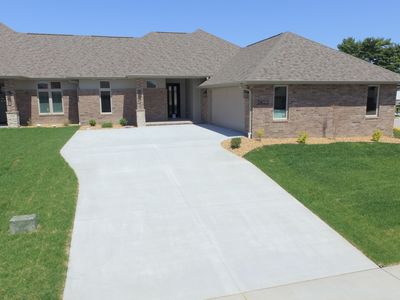 2423 E Cardinal Street, Springfield, MO, 65804