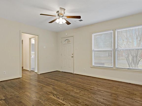 4th image of 2508 Avon Dr