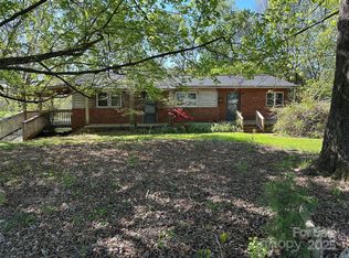 3063 Liledoun Rd, Taylorsville, NC 28681